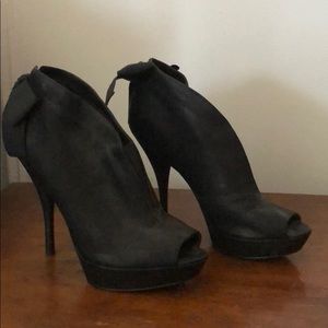 Vera Wang Platform Heels